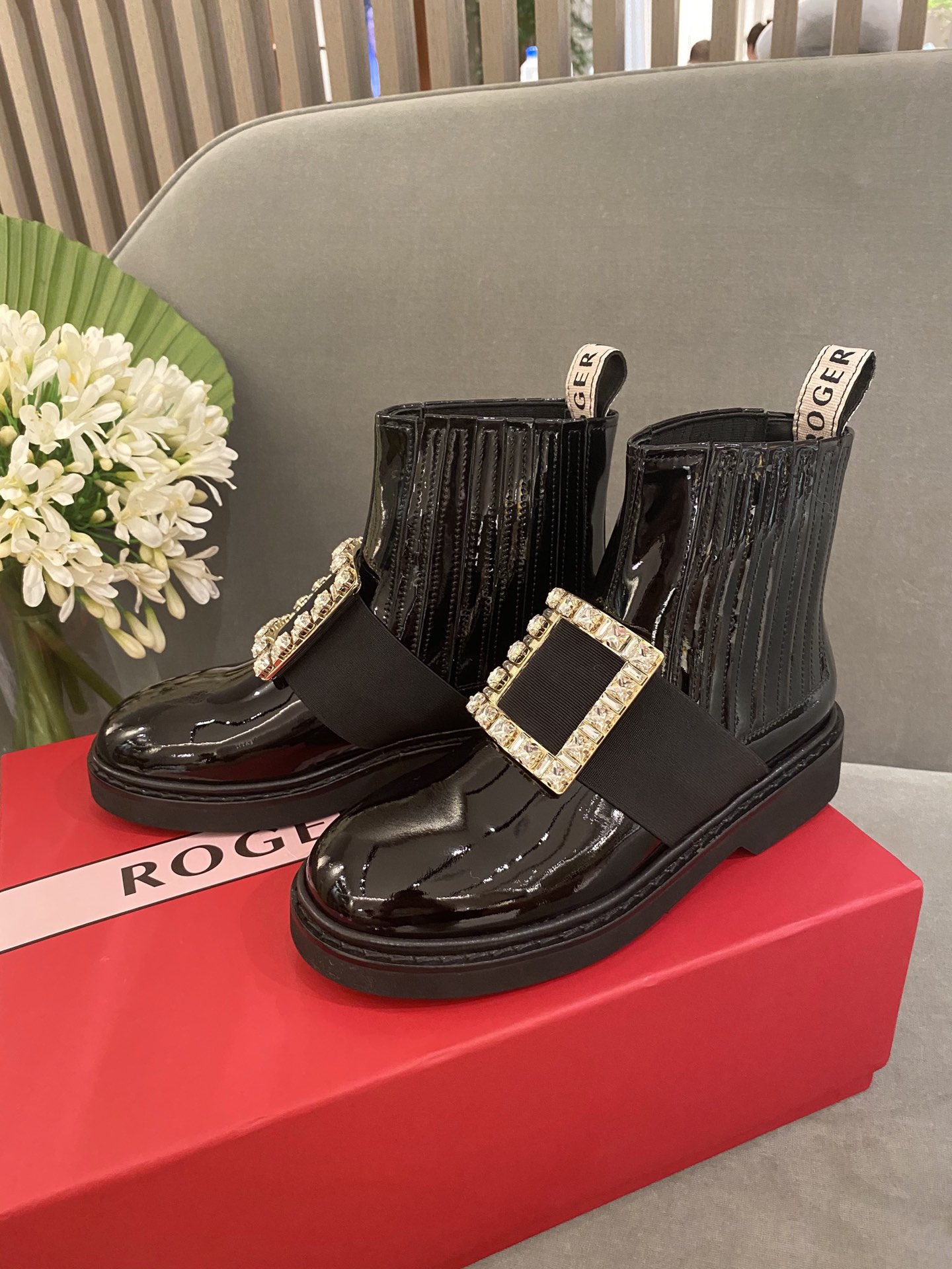 Women's high heels